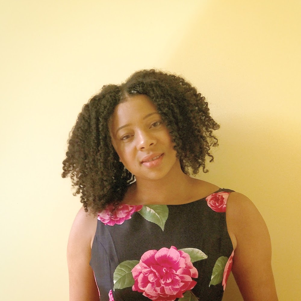 Meet your Posher, Vivala